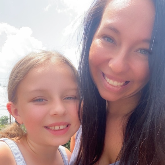 Meet your Posher, Ariel - Picture 8 of 14